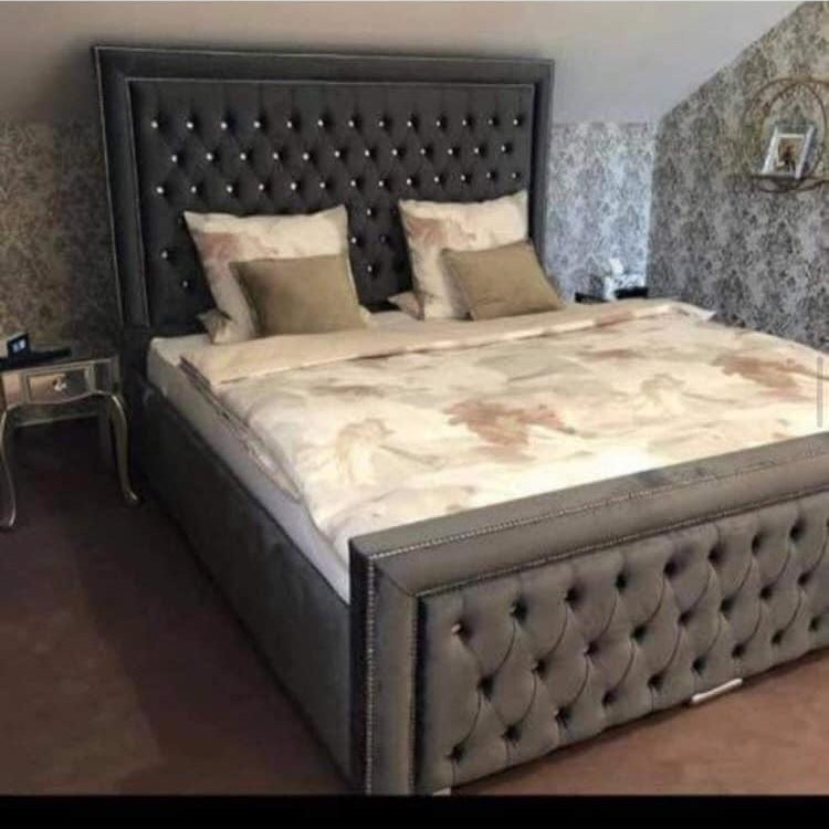 Chesterfield Buttoned Bed Frame