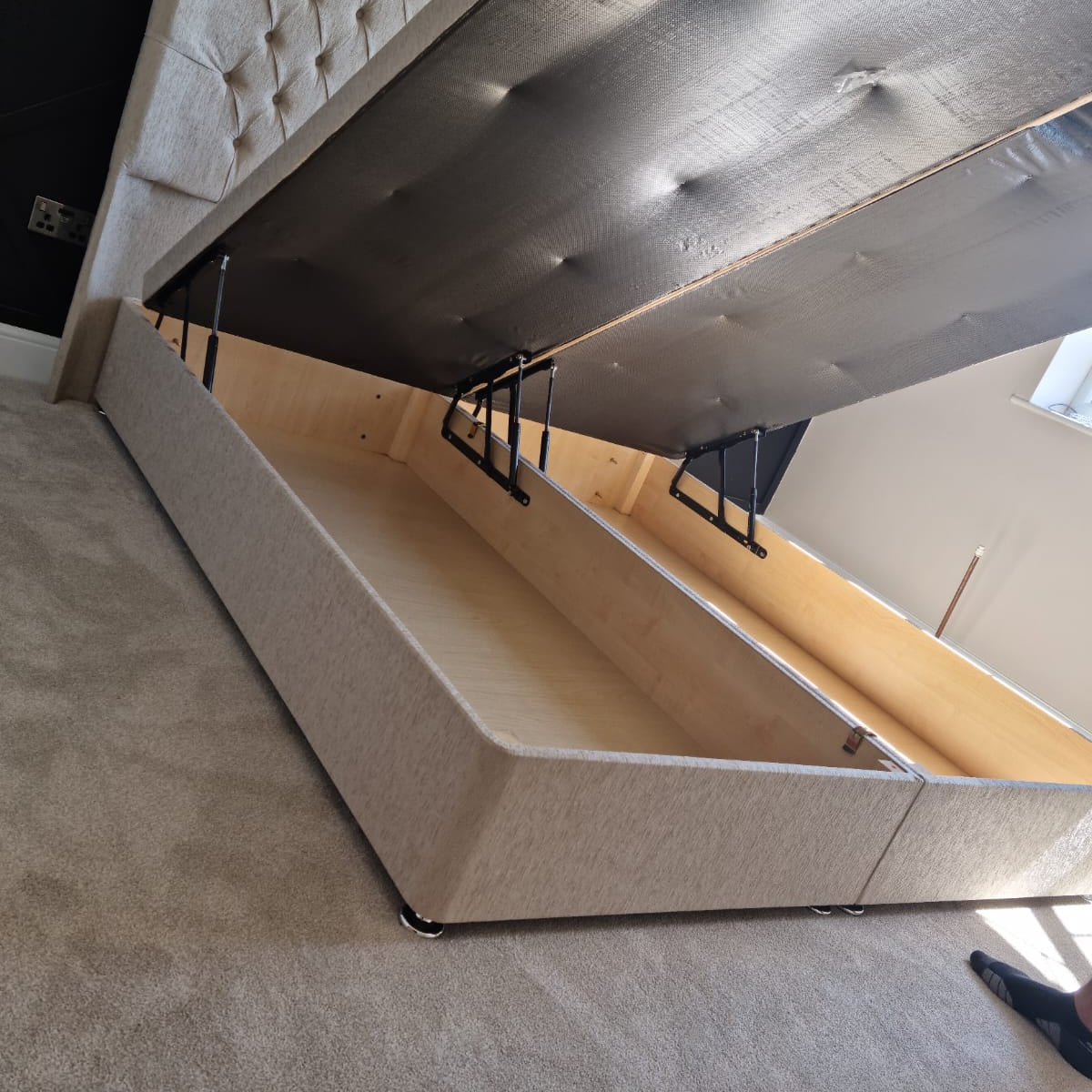 Best Divan Ottoman Bed