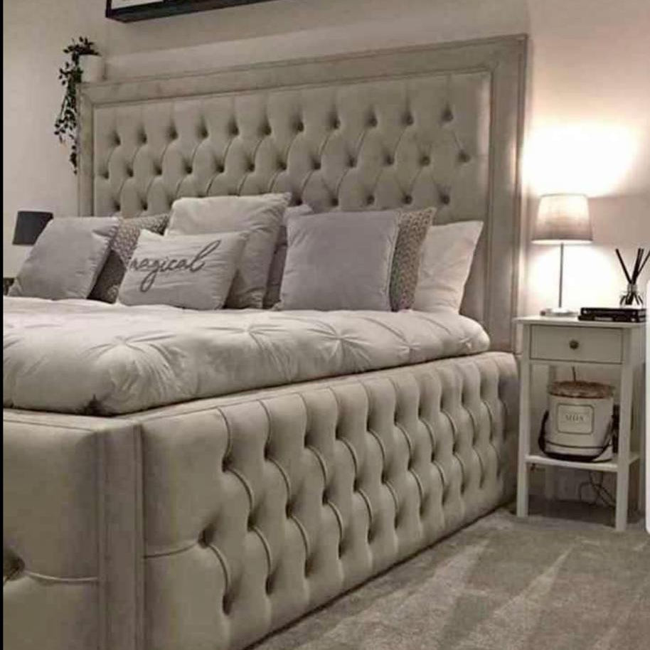 Alaina Border Upholstery Bed with Button Diamonds