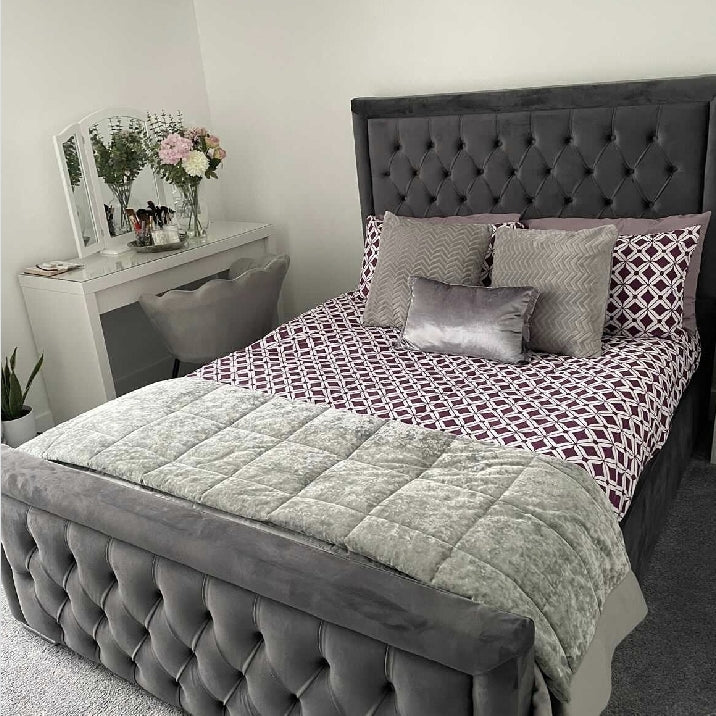 Chesterfield Buttoned Bed Frame