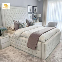 Alaina Chesterfield Border Bed