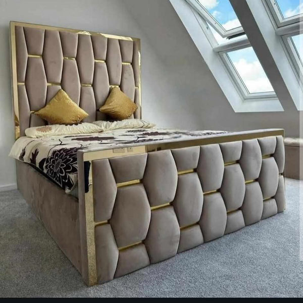 Royal Panel Bed