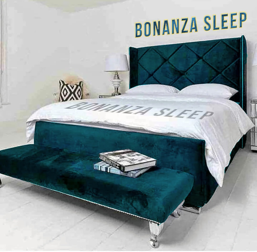 Cambridge Wing Bed
