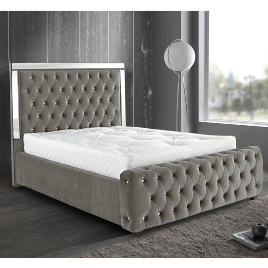 Chesterfield Mirror luxury Bed