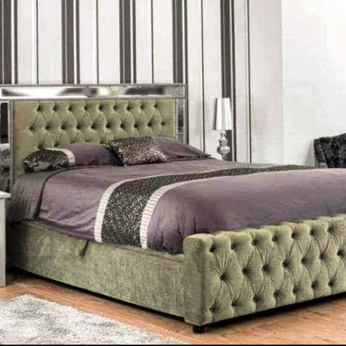 Chesterfield Mirror luxury Bed