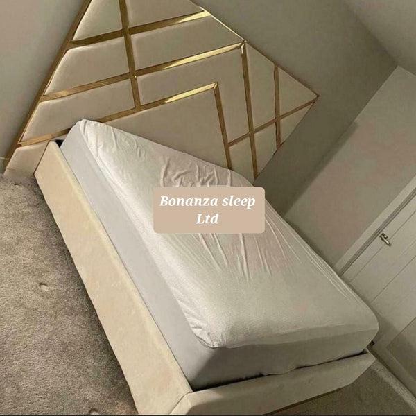 New York Designer Bed