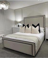 Plain Strip Bed