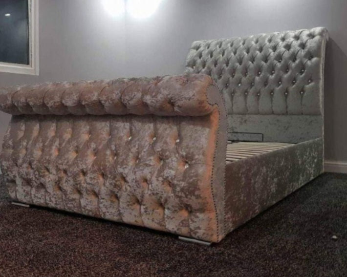 Luxury Button Studded Bed