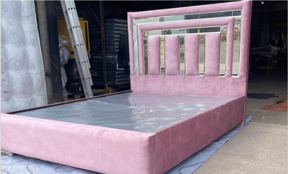 Picaso Luxury Mirror Bed